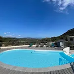 & Piscine Santa Giulia * Porto-Vecchio (Corsica)