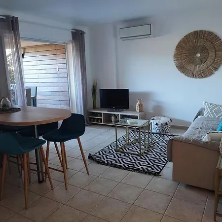 & Piscine Santa Giulia Apartment