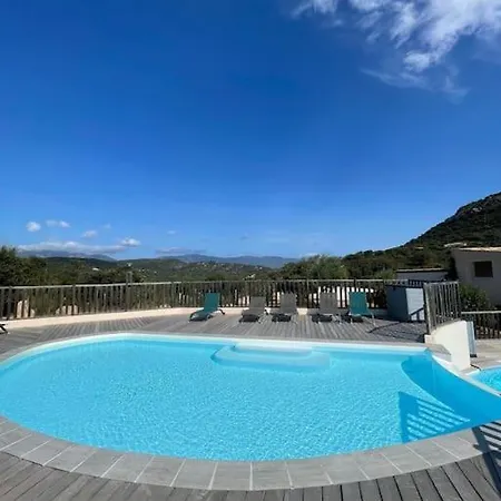 Appartement&piscine Santa Giulia * Porto Vecchio
