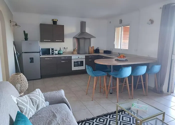 & Piscine Santa Giulia Apartmán