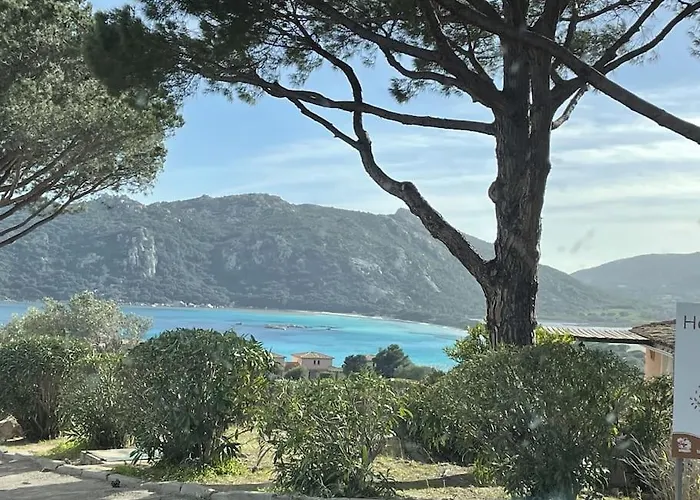 & Piscine Santa Giulia Apartmán