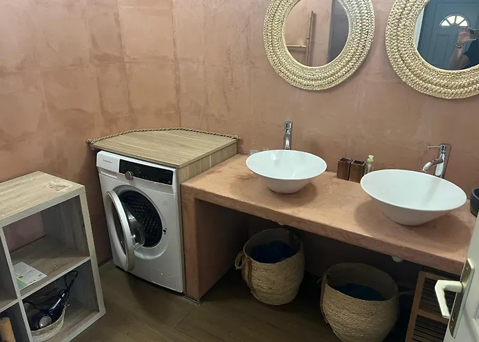 Apartmán & Piscine Santa Giulia